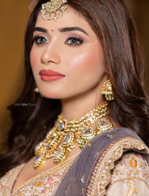 Makeup Artist in East Delhi