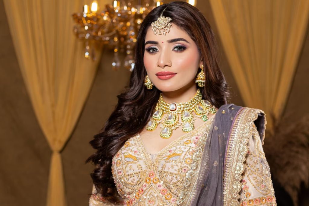 professional makeup artist in Delhi